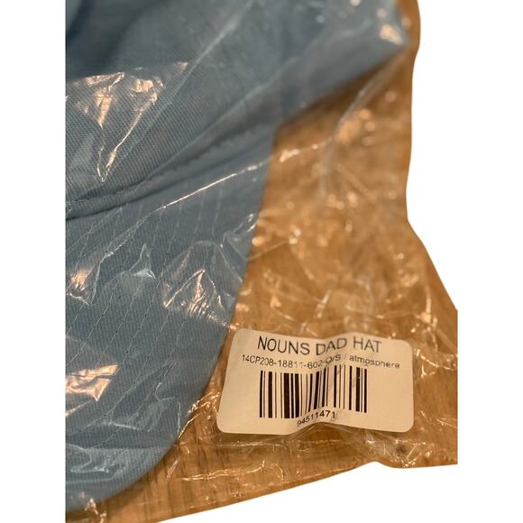 Madhappy Shades Rainbow Embroidered Dads Nouns Hat in Light Blue NWT - Picture 3 of 3